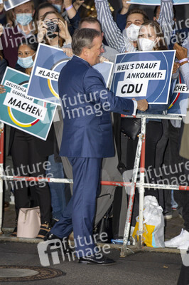 Triell - Dreikampf ums Kanzleramt in Berlin