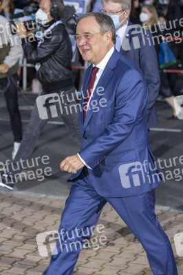 Triell - Dreikampf ums Kanzleramt in Berlin