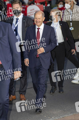 Triell - Dreikampf ums Kanzleramt in Berlin