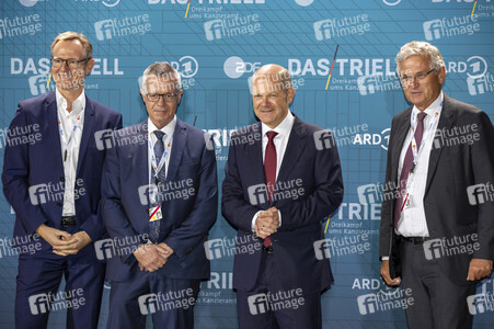 Triell - Dreikampf ums Kanzleramt in Berlin