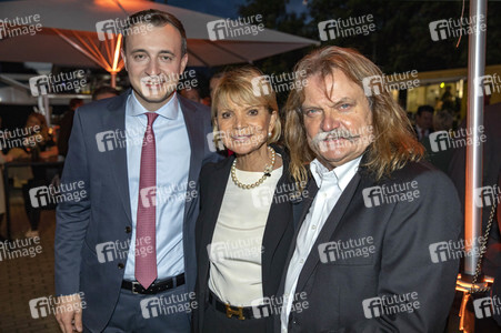 Triell - Dreikampf ums Kanzleramt in Berlin