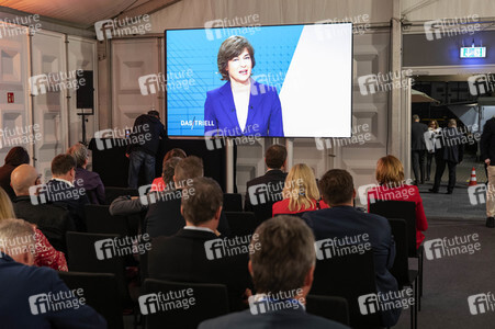 Triell - Dreikampf ums Kanzleramt in Berlin