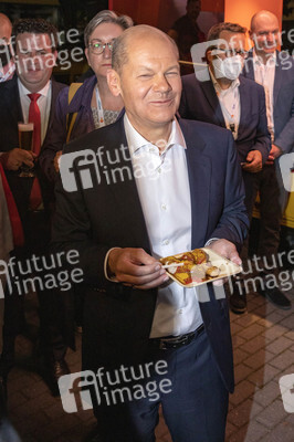 Triell - Dreikampf ums Kanzleramt in Berlin