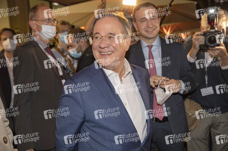 Triell - Dreikampf ums Kanzleramt in Berlin