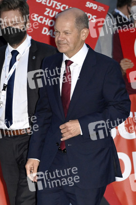 Triell - Dreikampf ums Kanzleramt in Berlin