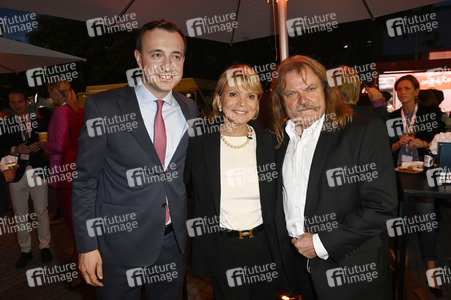 Triell - Dreikampf ums Kanzleramt in Berlin