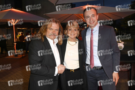 Triell - Dreikampf ums Kanzleramt in Berlin