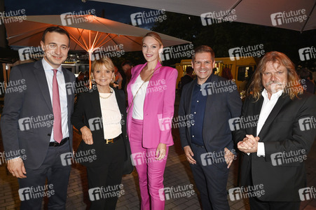 Triell - Dreikampf ums Kanzleramt in Berlin