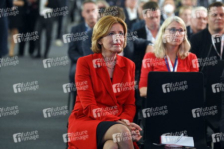 Triell - Dreikampf ums Kanzleramt in Berlin