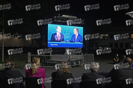 Triell - Dreikampf ums Kanzleramt in Berlin