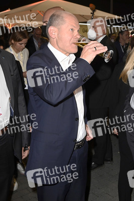 Triell - Dreikampf ums Kanzleramt in Berlin