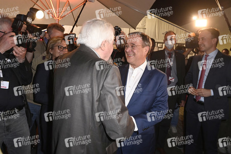 Triell - Dreikampf ums Kanzleramt in Berlin