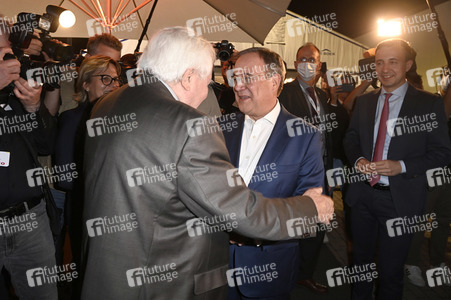 Triell - Dreikampf ums Kanzleramt in Berlin