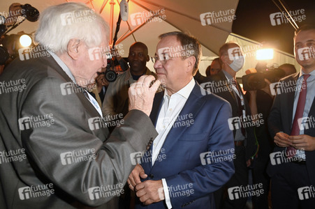 Triell - Dreikampf ums Kanzleramt in Berlin