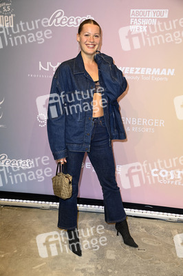 Levi's Fashion Show auf der About You Fashion Week in Berlin