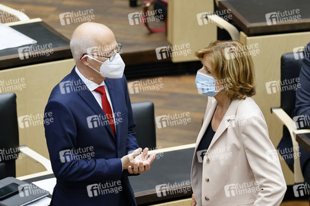 1008. Plenarsitzung des Bundesrates in Berlin