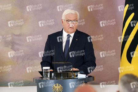 Verleihung des Verdienstkreuzes an Brigadegeneral Jens Arlt in Berlin