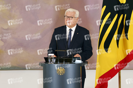 Verleihung des Verdienstkreuzes an Brigadegeneral Jens Arlt in Berlin