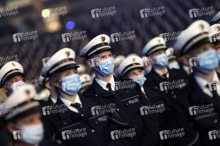 Vereidigungsfeier der Polizei NRW in Köln