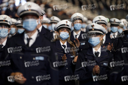 Vereidigungsfeier der Polizei NRW in Köln