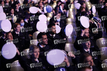 Vereidigungsfeier der Polizei NRW in Köln