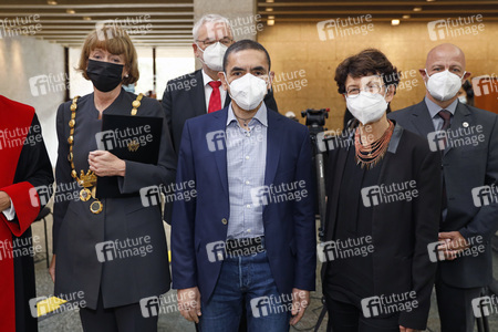 Ehrung für Özlem Türeci und Uğur Şahin in Köln