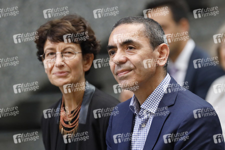 Ehrung für Özlem Türeci und Uğur Şahin in Köln