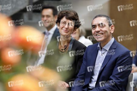 Ehrung für Özlem Türeci und Uğur Şahin in Köln