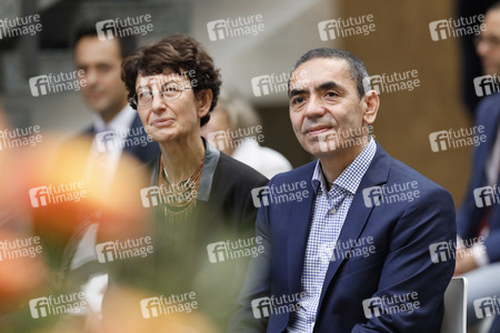 Ehrung für Özlem Türeci und Uğur Şahin in Köln