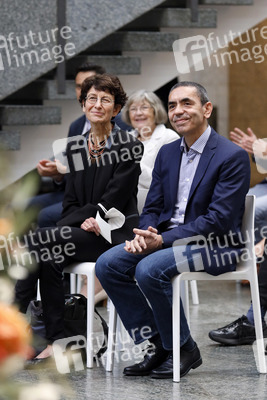 Ehrung für Özlem Türeci und Uğur Şahin in Köln