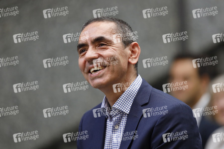 Ehrung für Özlem Türeci und Uğur Şahin in Köln