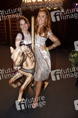 Angermaier-Trachten-Abend in München