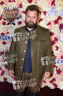 Angermaier-Trachten-Abend in München