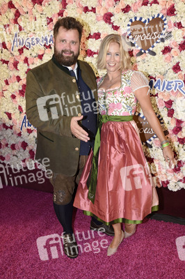 Angermaier-Trachten-Abend in München