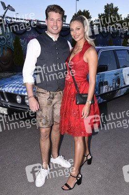 Angermaier-Trachten-Abend in München