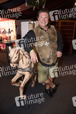 Angermaier-Trachten-Abend in München