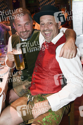 Angermaier-Trachten-Abend in München