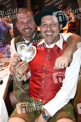 Angermaier-Trachten-Abend in München