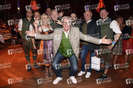 Angermaier-Trachten-Abend in München