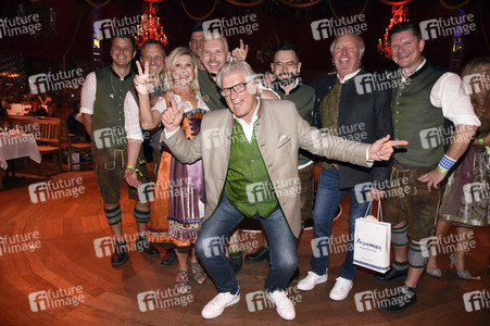 Angermaier-Trachten-Abend in München