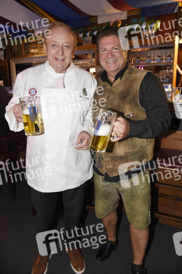 Angermaier-Trachten-Abend in München