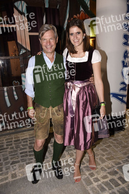 Angermaier-Trachten-Abend in München