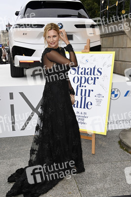 BMW Meet The Figaro X Staatsoper Unter den Linden in Berlin