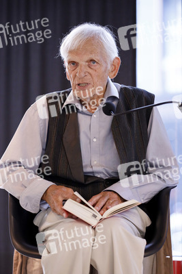 Erasmus Schöfer bei der 2. Kölner Literaturnacht in Köln