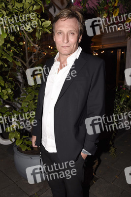 Almauftrieb in der Käfer Schänke in München