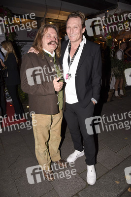 Almauftrieb in der Käfer Schänke in München