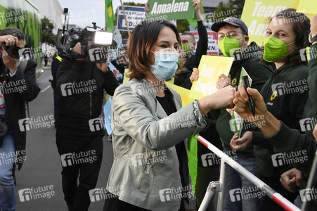 Triell - Dreikampf ums Kanzleramt in Berlin