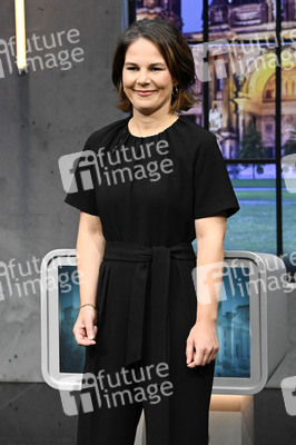 Triell - Dreikampf ums Kanzleramt in Berlin