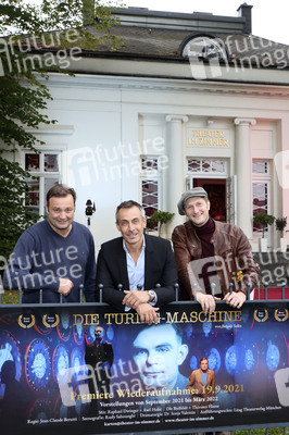 Theaterpremiere 'Die Turing-Maschine' in Hamburg