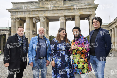 Fototermin 'Celebrate at the Gate - 100 Tage bis Silvester' in Berlin